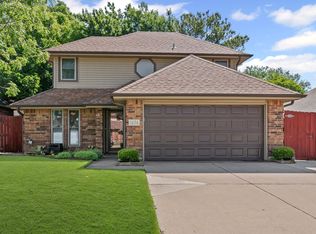 1474 Hampton Rd, Grapevine, TX 76051