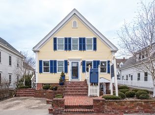 406 Commercial St #1-2, Provincetown, MA 02657