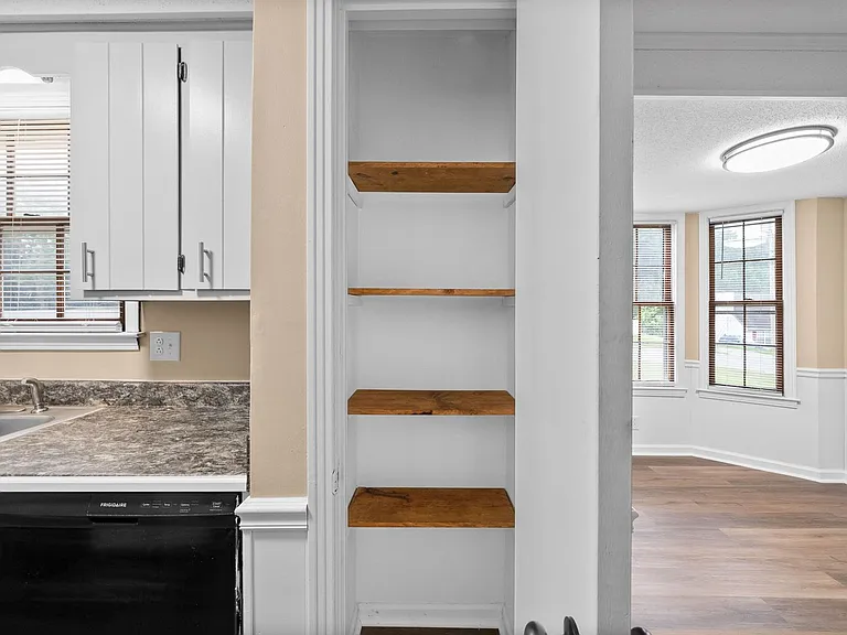 619 Ranch Hill Dr — Photo 17