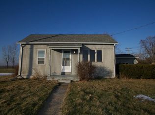 6892 Blaine Rd, Poplar Grove, IL 61065