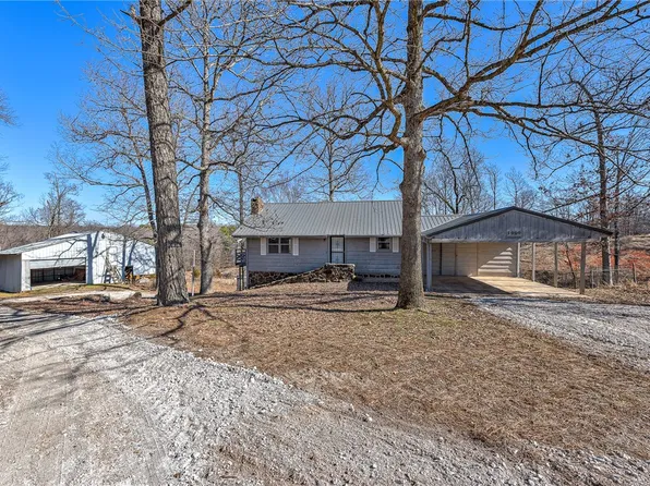 3000 N Adams Rd, Fayetteville, AR 72704