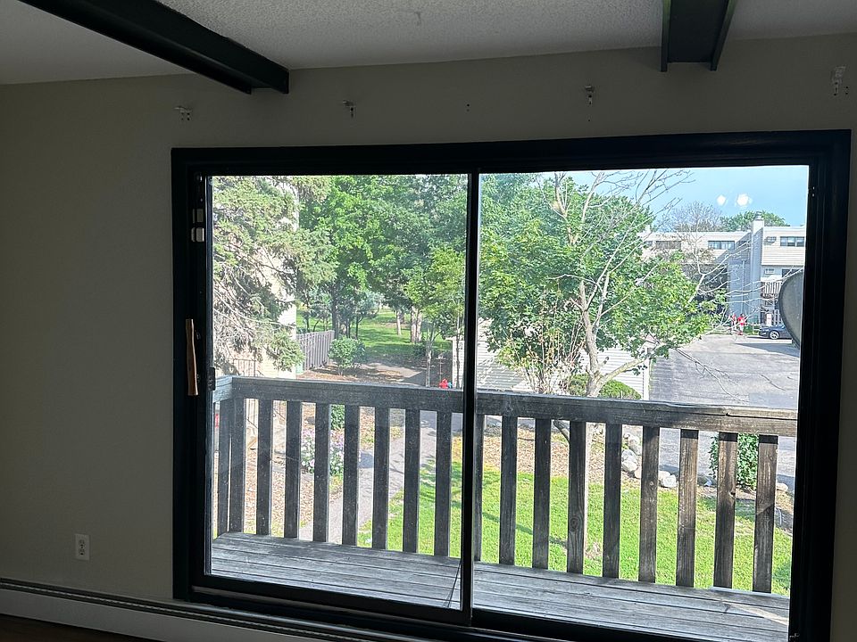 1st image of 7292 72nd Ln N APT 242