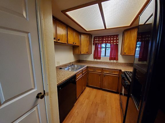 5th image of 1229 Orchard Park Cir