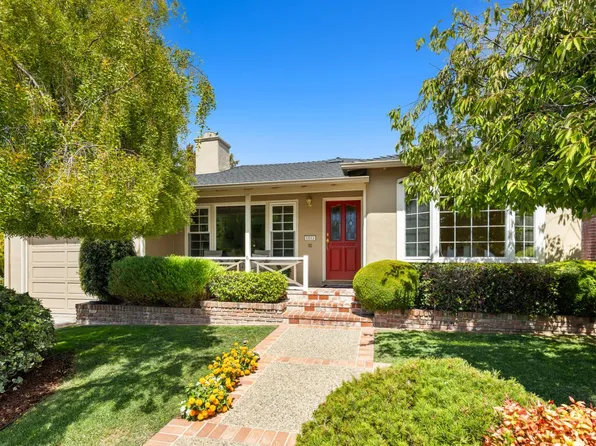 1513 Edinburgh St, San Mateo, CA 94402