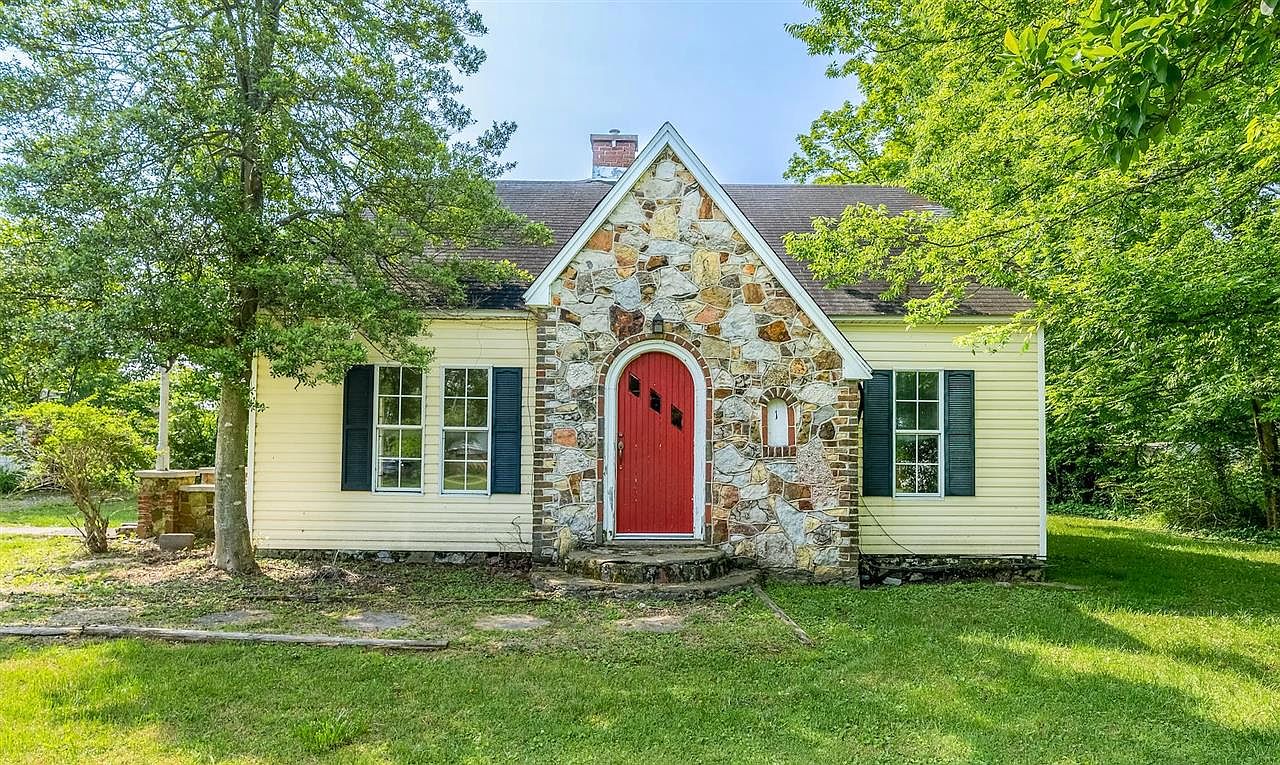 184 Church St, Lewisburg, KY 42256 MLS RA20232352 Zillow