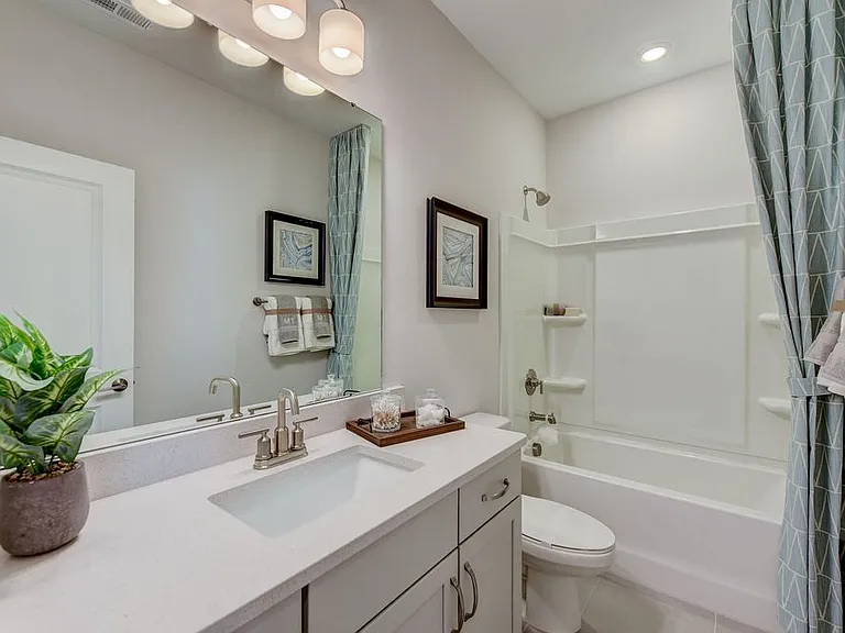 546 Annie Lowery Way — Photo 2