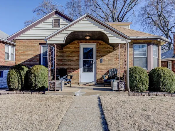 8725 Susan Ave, Saint Louis, MO 63114