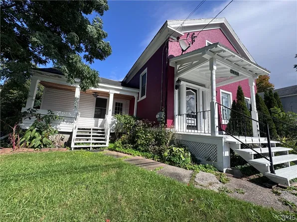 24418 Main St, Felts Mills, NY 13638