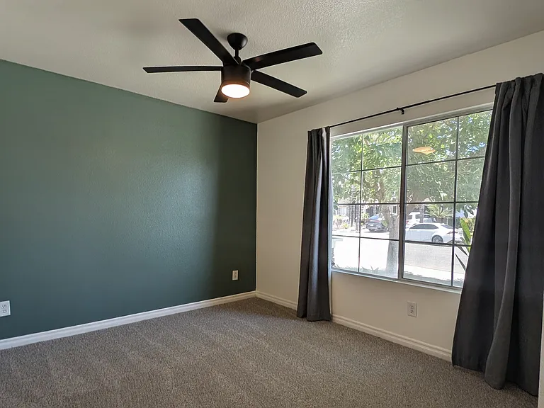 3850 Millbrae Ter — Photo 10