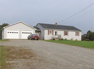 29 Middle Rd, Fairfield, ME 04937