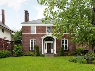 2884 Main St, Buffalo, NY, 14214