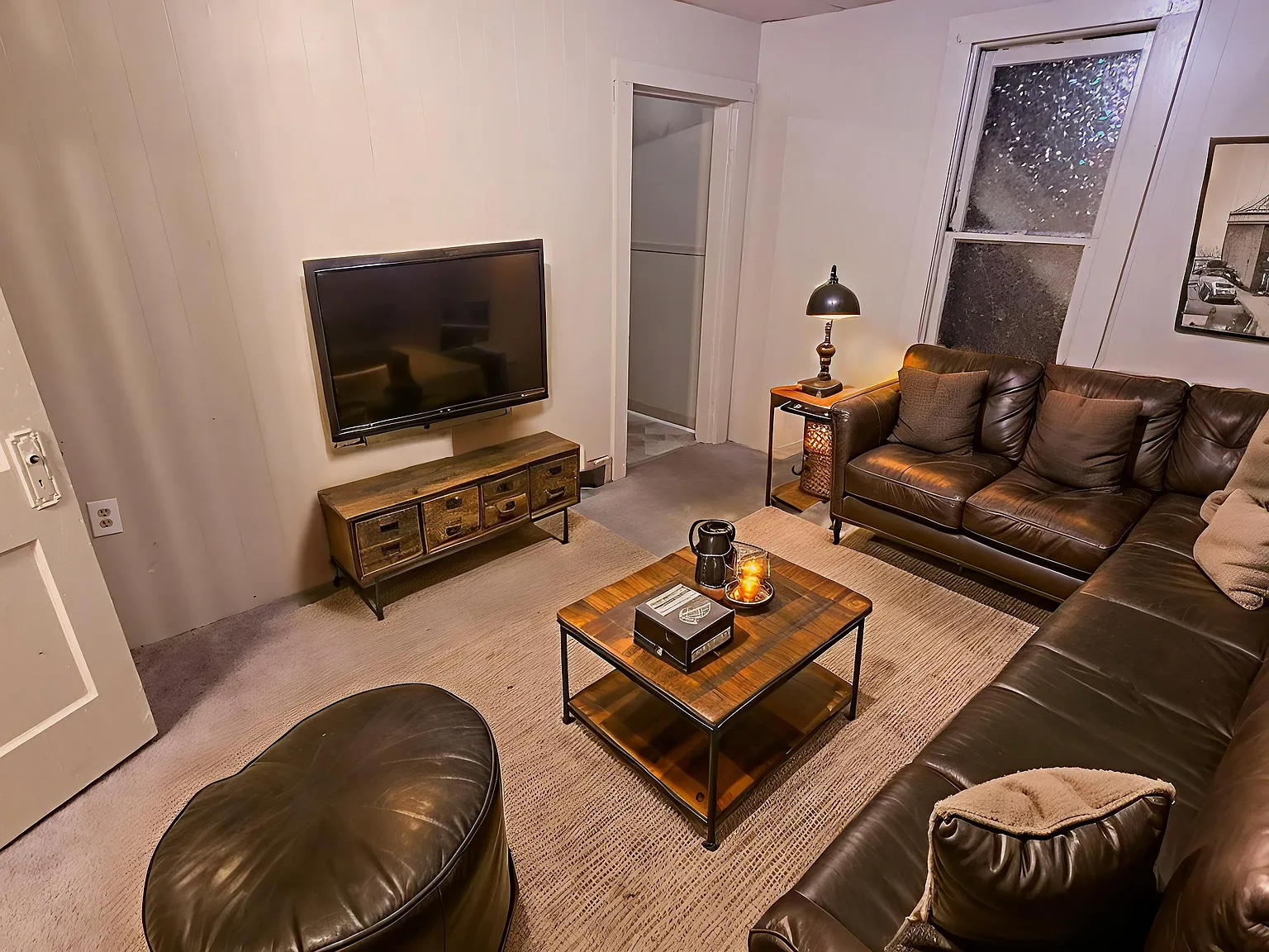 1 bed, 700 sqft, $695 — Photo 1