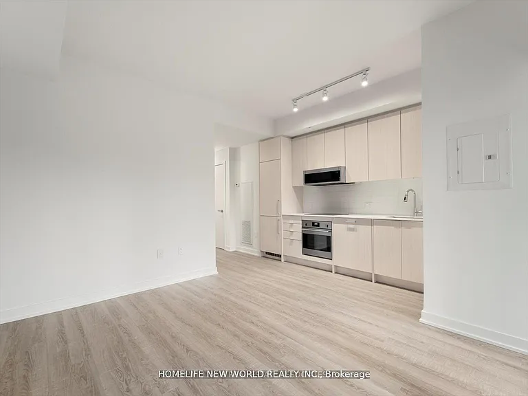 250 Lawrence Ave W #716 — Photo 11