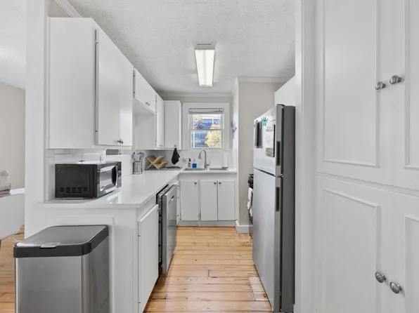 1202 E 29th St #C, Austin, TX 78722