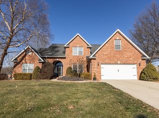 315 Meadowlark Ln, Belleville, IL