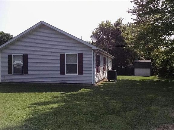 4th image of 704 Seibert Ave