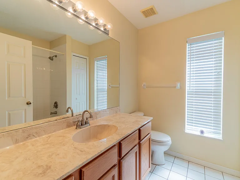 5593 NW Wesley Rd — Photo 38