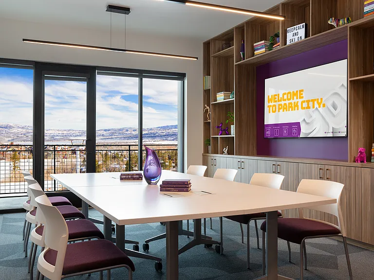 __ Resource Center
__ A fully equipped Resource Center perfect for business meetings, conferences, or remote work. Featuring high-speed internet, modern seating, and a comfortable atmosphere, it's the ideal place for productivity and collaboration.