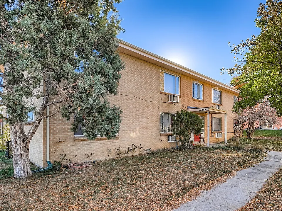 10590 W 8th Ave #4