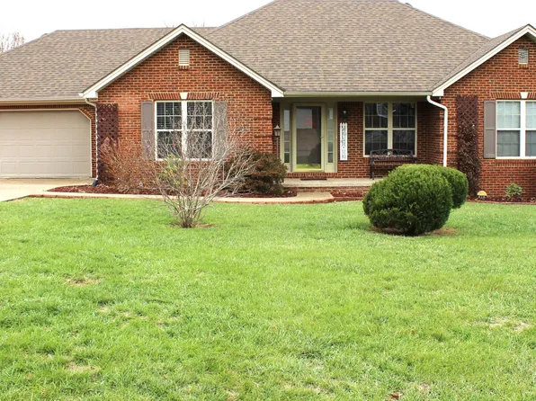 426 Agee St, Harrodsburg, KY 40330