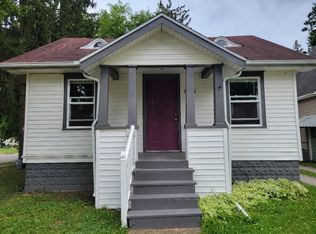 1113 Berten St, Lansing, MI 48910