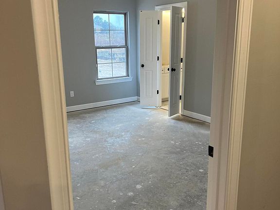 4th image of 5855 S Sara Ann Dr