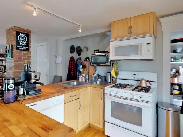 11 Russell Street, 11 Russell St APT 2, Portland, ME 04102