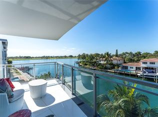 9400 W Bay Harbor Dr APT 401, Bay Harbor Islands, FL 33154