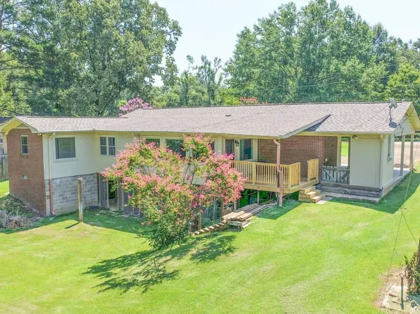 256 Pollard St, Batesville, MS 38606