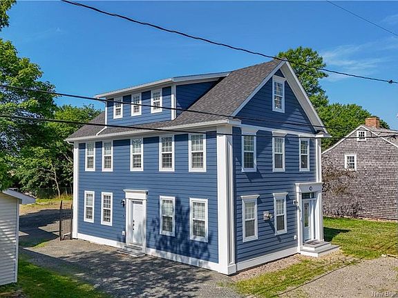 2nd image of 113 Queen St