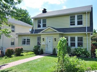 103 Oakland Ave, Tuckahoe, NY