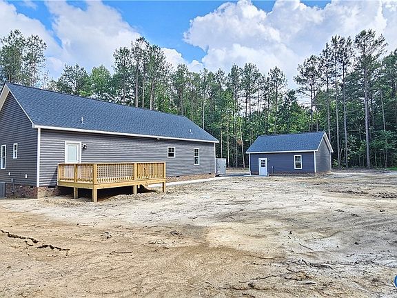 3rd image of 2982 Ashdale Rd