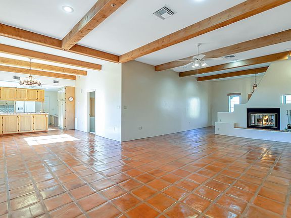 4th image of 27015 N 65th Pl