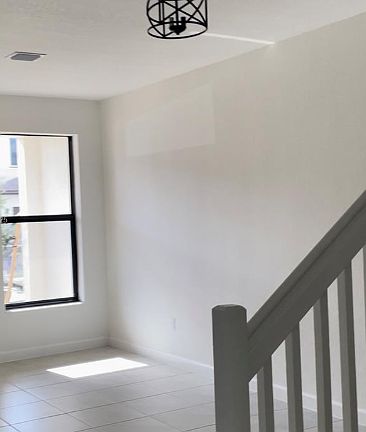 5th image of 249 SW 159th Way #249