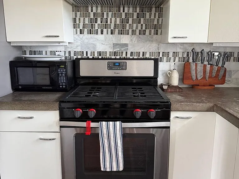5390 S Greenwood St — Photo 5