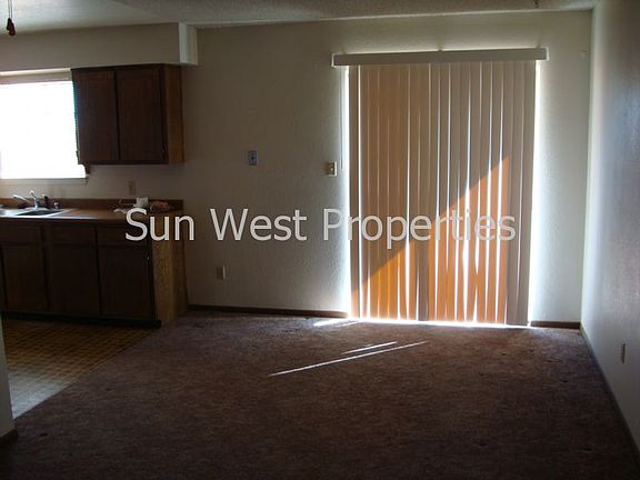 4th image of 1623 E 21st St