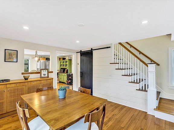 5th image of 34 Weir Road