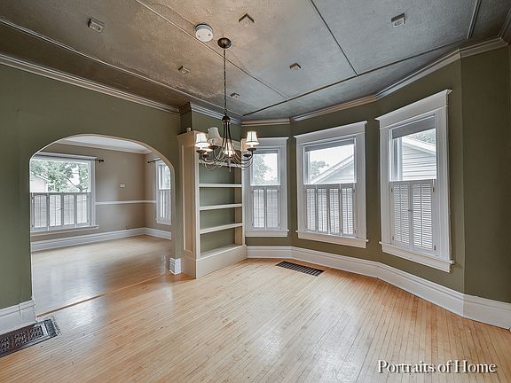 3rd image of 312 South Ave