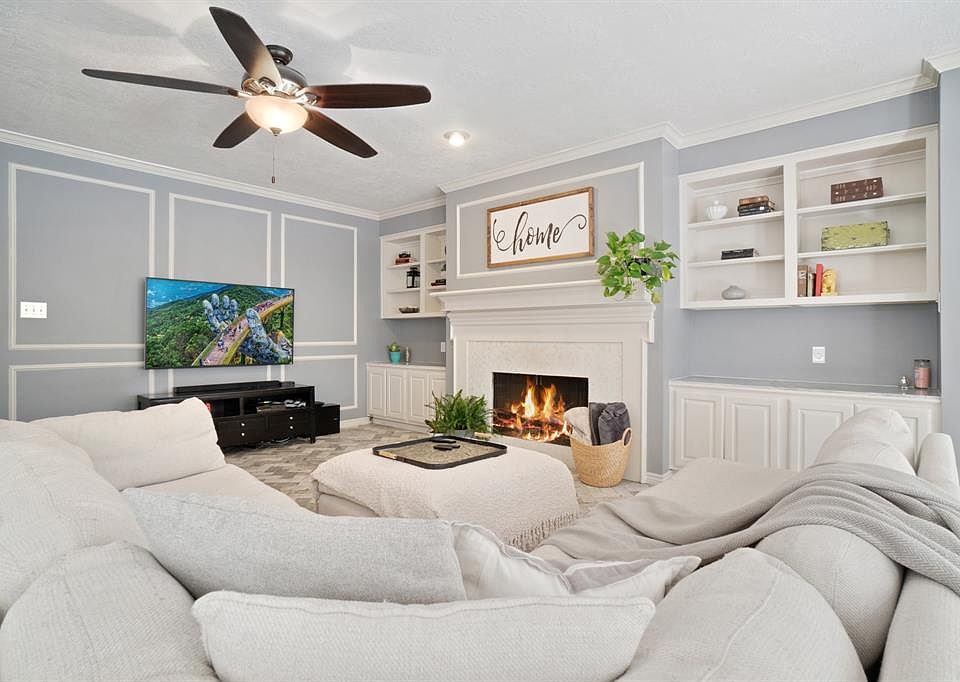 1st image of 3406 Park Springs Ln