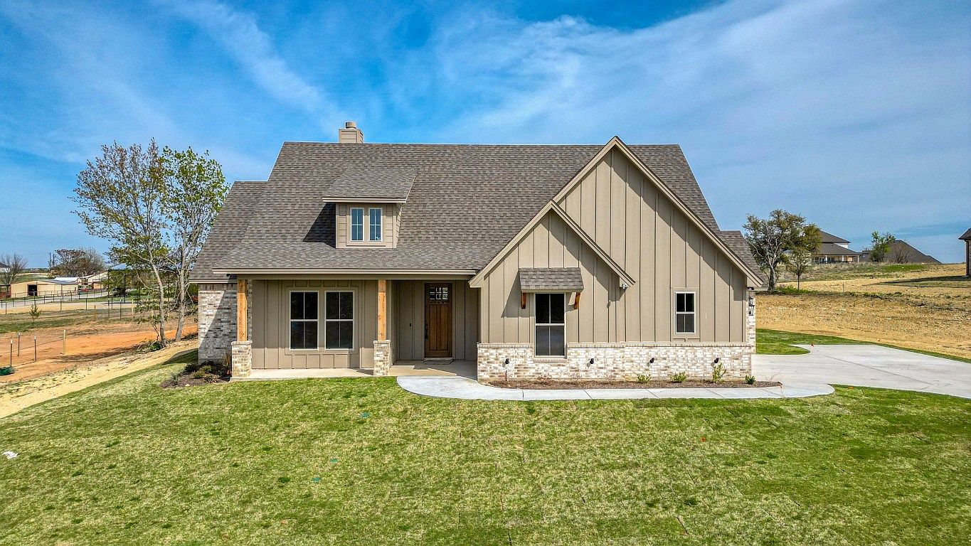 305 Falcon Ct, Springtown, TX 76082 Zillow