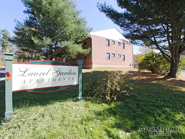 1 & 2 Bedroom - Heat & Hot Water Included - From $1,299 - Save Hundreds Each Season — Photo 9