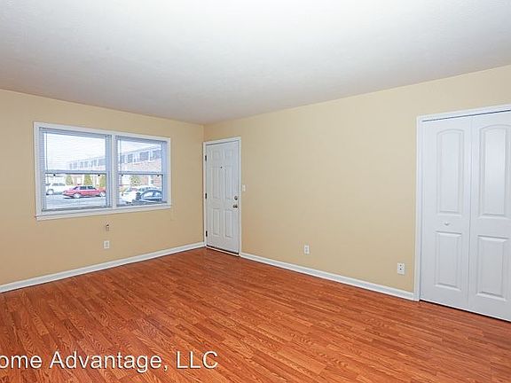 4th image of 4708 Fury Way APT 53