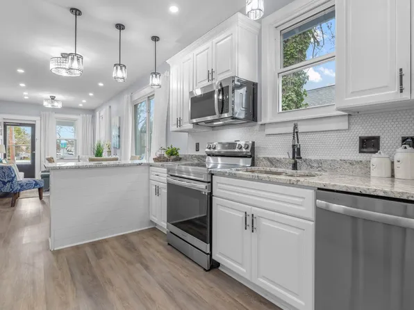 340 Blair Ave, Newport News, VA 23607