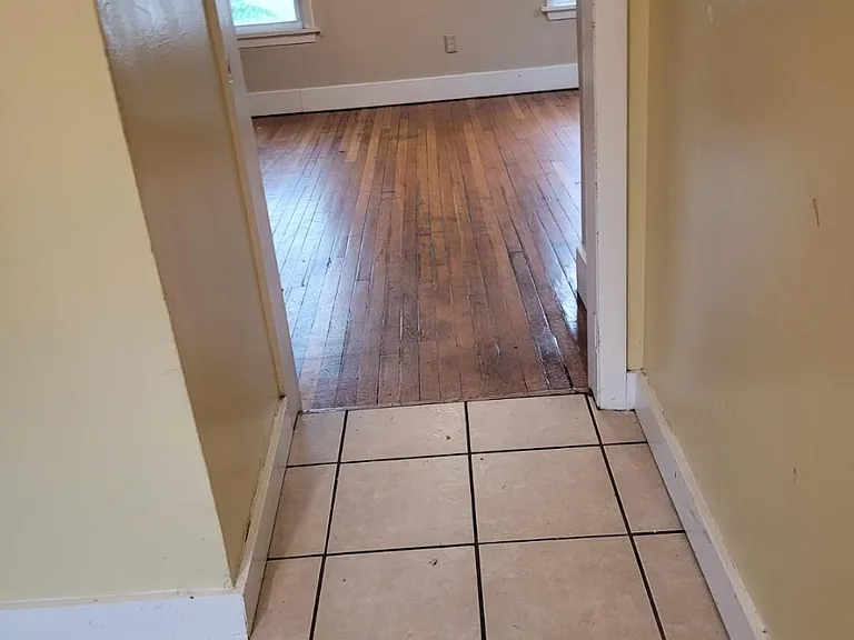 127 Burbank St #2 — Photo 7