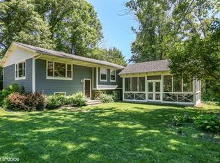 207 Westwood Dr, Michigan City, IN 46360