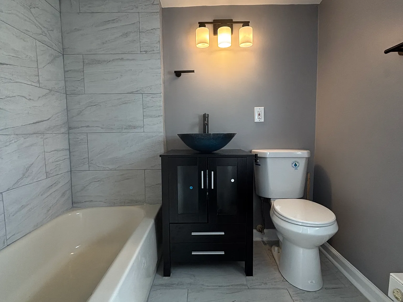 2 bed, 920 sqft, $1,495 — Photo 2