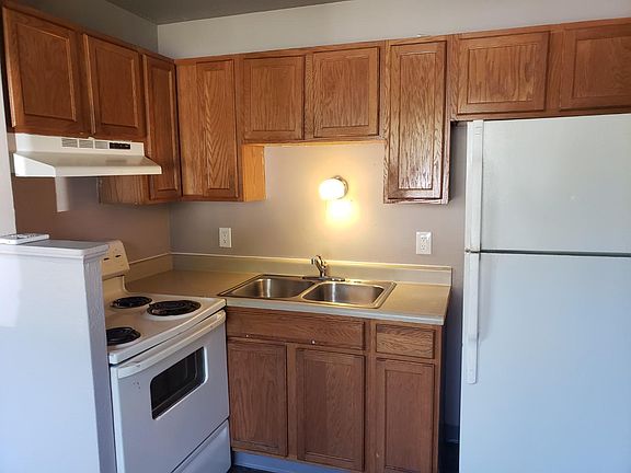 5th image of 3378 McHenry Ave