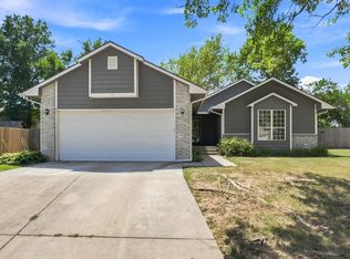 345 S Firefly Ct, Wichita, KS 67235