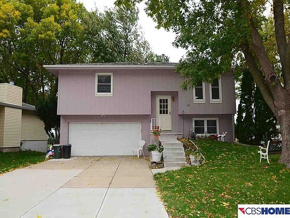 2nd image of 4753 Schroeder Dr