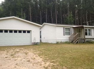 8176 Bennett Rd, Williamsburg, MI 49690